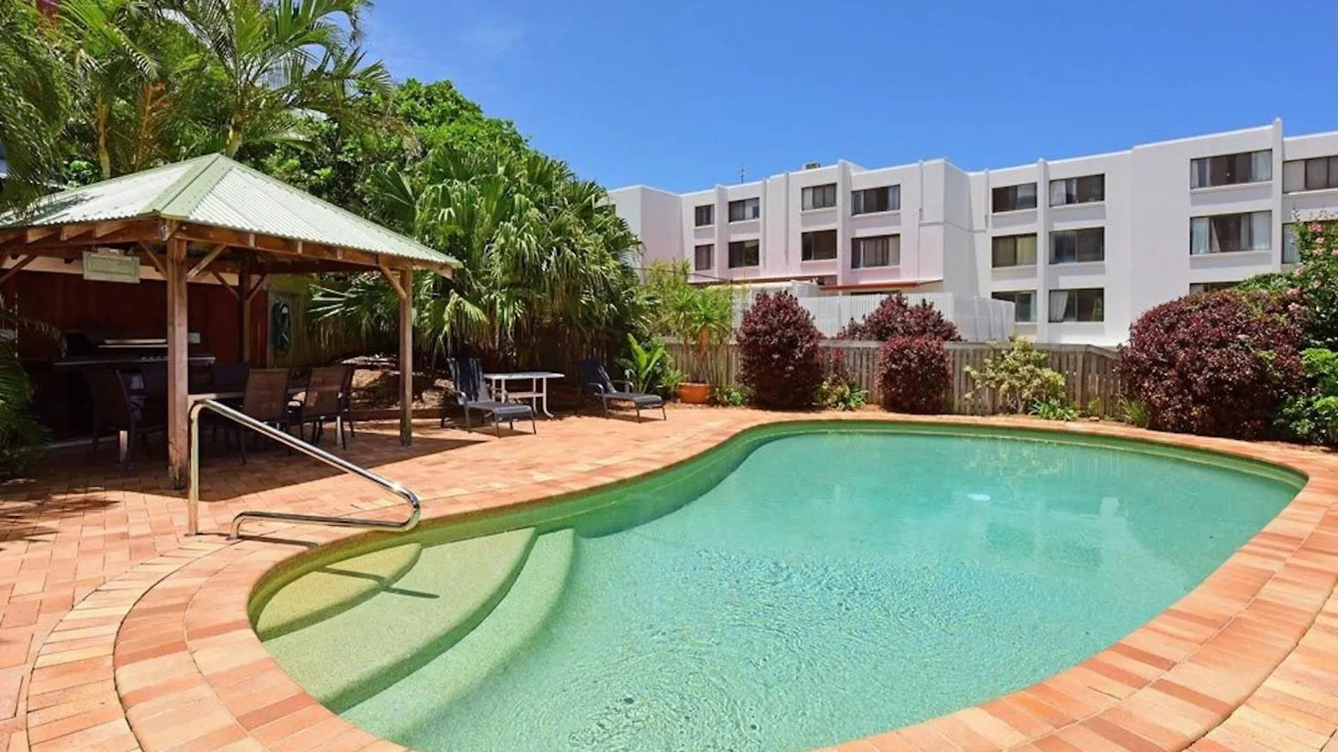 Lindomare Unit 18, 11 Orvieto Tce, Kings Beach 칼론드라 아파트